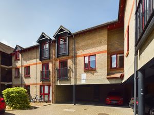 Photo 2- click for photo gallery